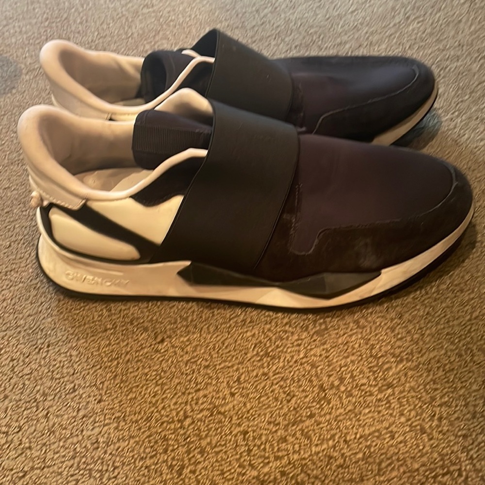 Givenchy size 41 slip on sneakers